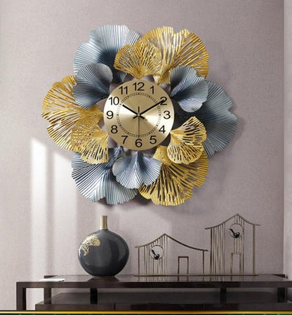 Modern Metallic Flower Wall Clock – Luxury Living Room Decor (32 × 3 × 32 Inches)